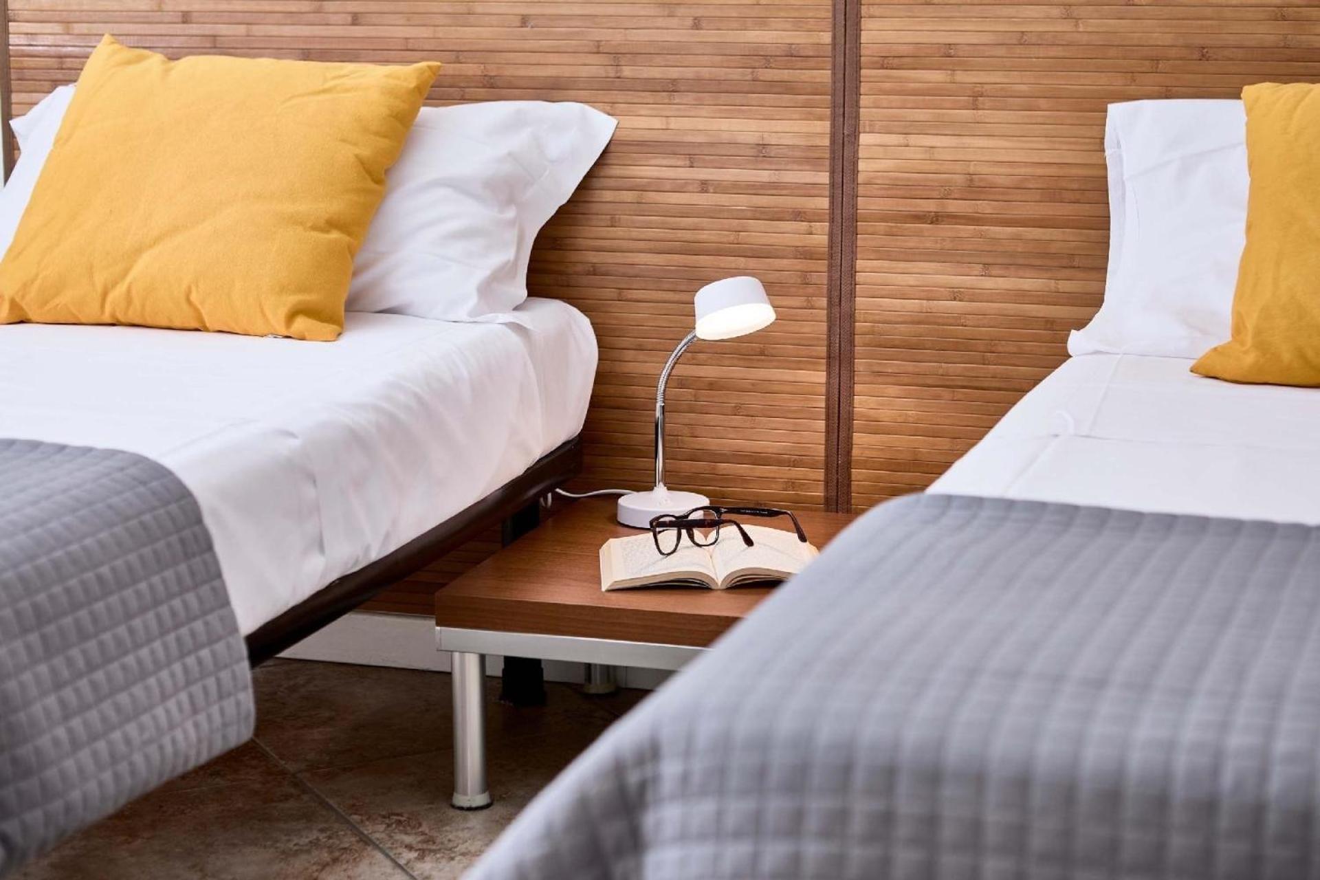 Holiday home Mit 3 Schlafzimmern, Balkonen Und Innenhof *